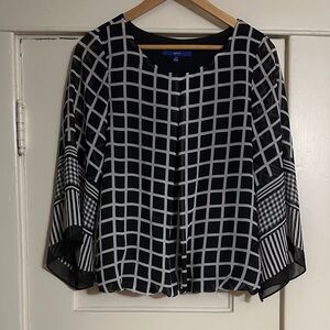 ❤️ 3/$15 Apt. 9 Black and White Grid Blouse